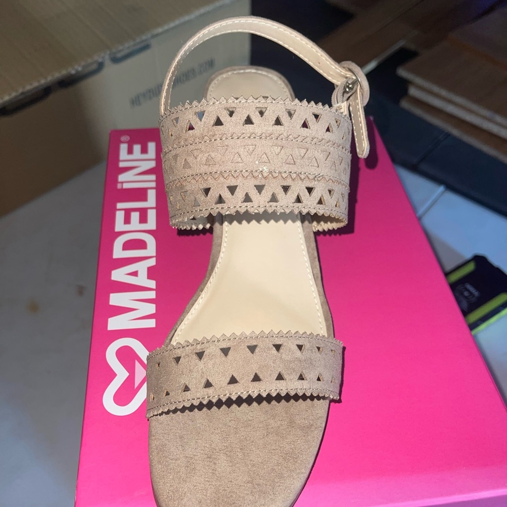 Madeline Woman’s  Outer Banks Heeled Sandal